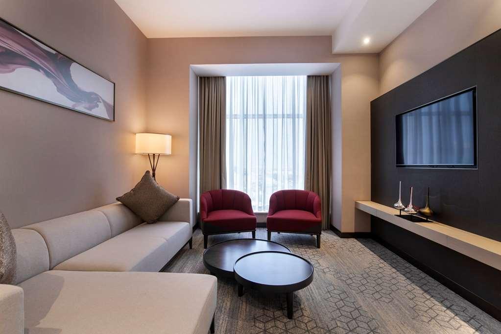 Ramada By Wyndham Riyadh King Fahd Road 객실 사진