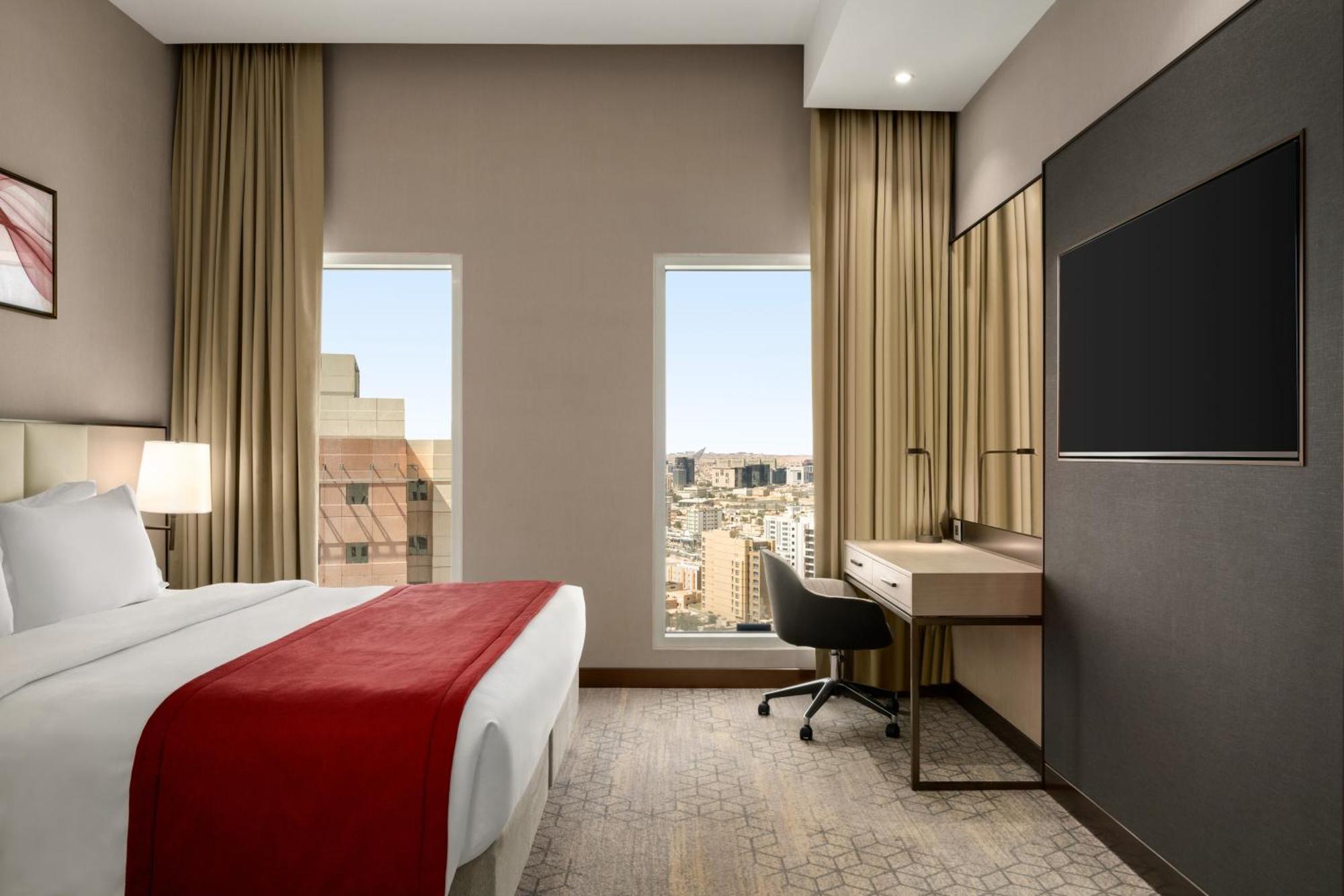 Ramada By Wyndham Riyadh King Fahd Road 외부 사진