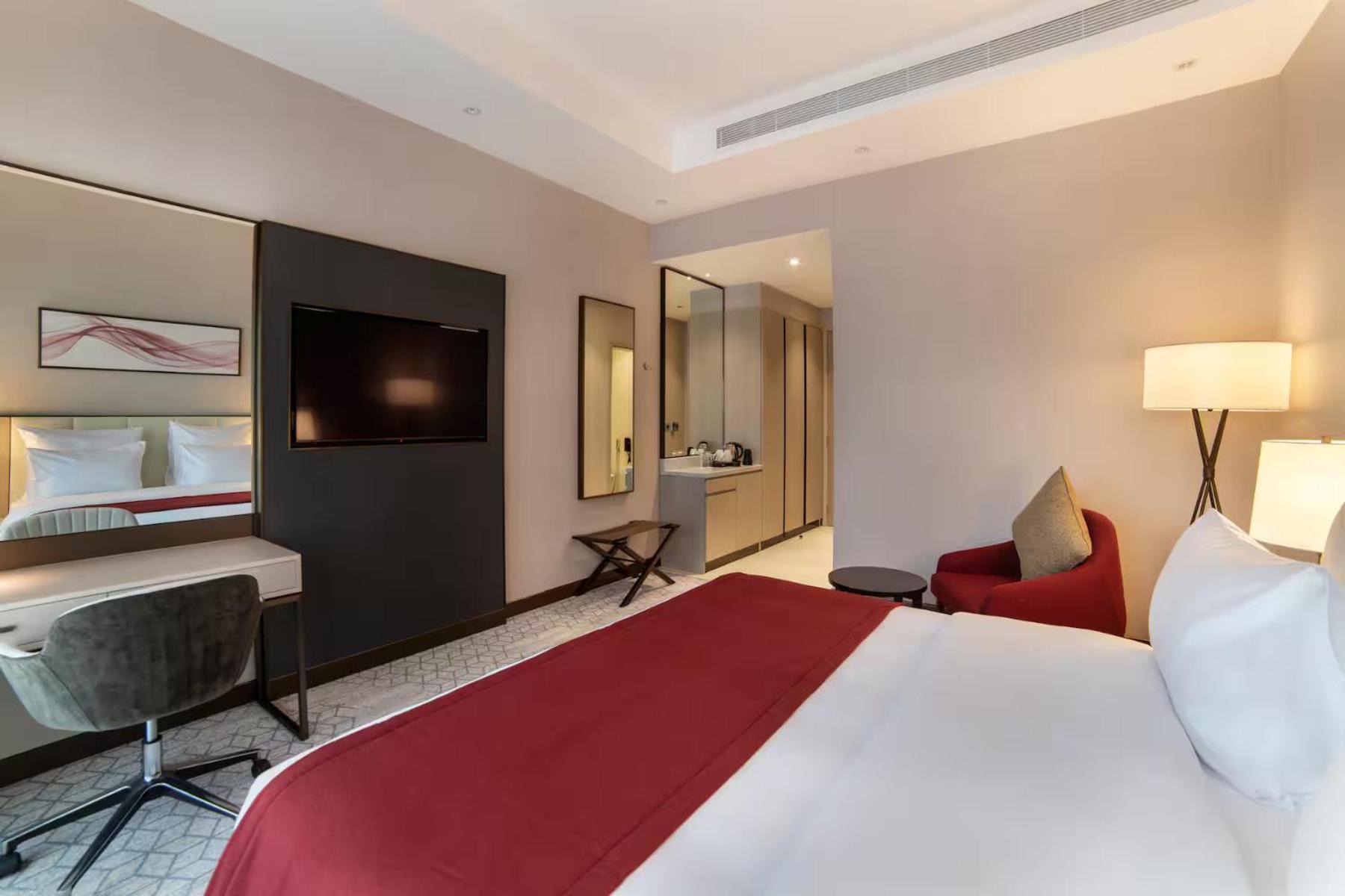 Ramada By Wyndham Riyadh King Fahd Road 외부 사진